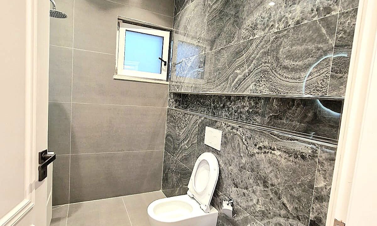 WhatsApp Image 2025-01-13 at 11.17.00 (1)