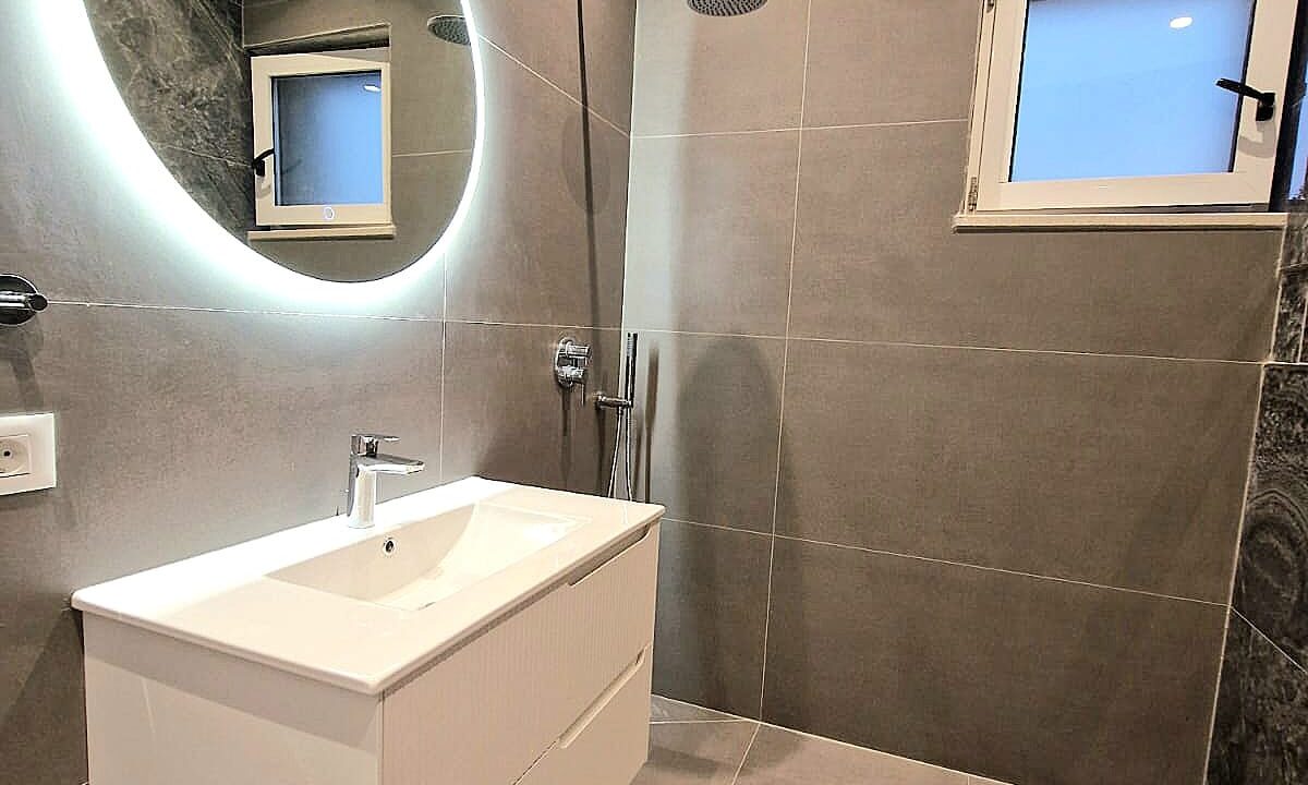 WhatsApp Image 2025-01-13 at 11.17.00 (2)