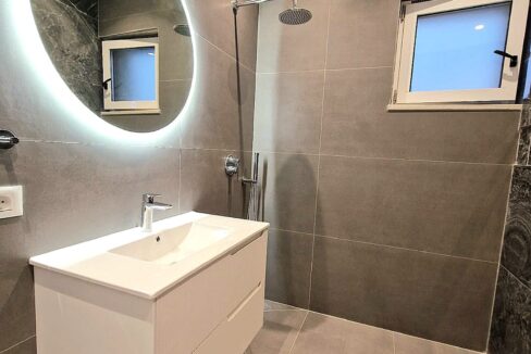 WhatsApp Image 2025-01-13 at 11.17.00 (2)