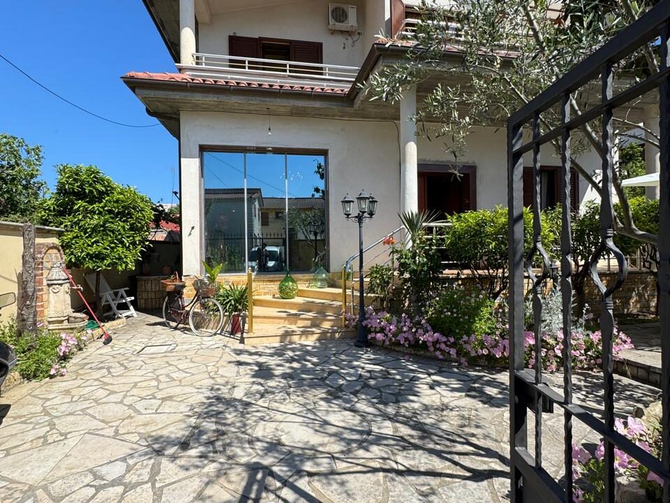 WhatsApp Image 2026-04-01 at 10.08.14